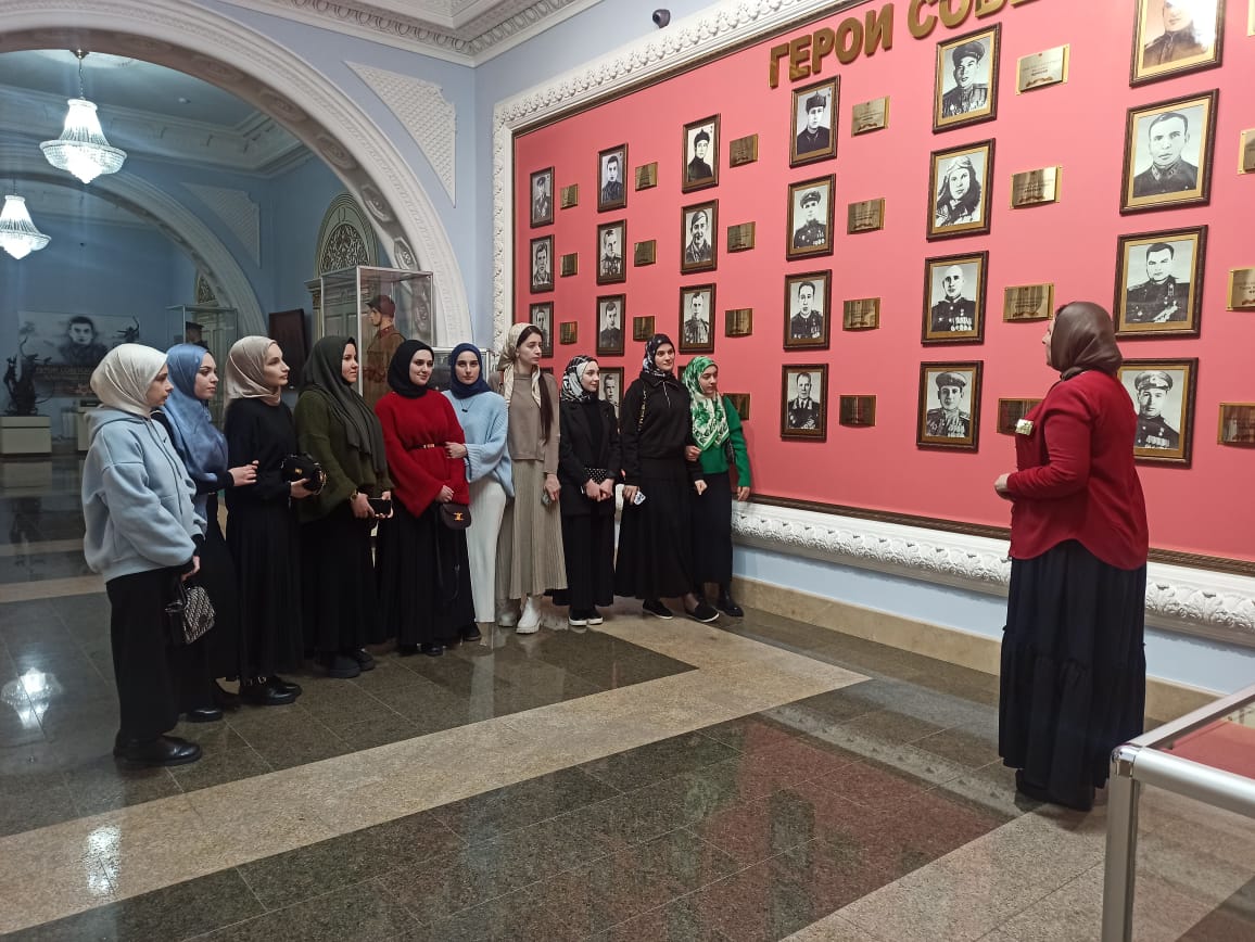 Экскурсия «Славой покрывшие имена»